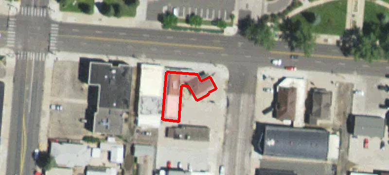 418 Grand Ave