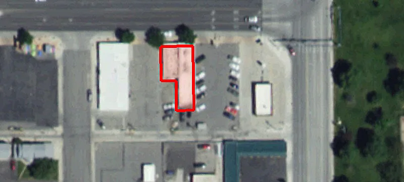 711 Main St
