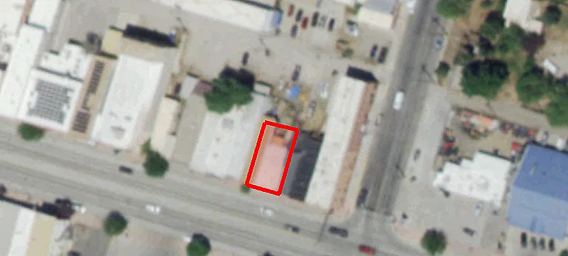 220 Main St