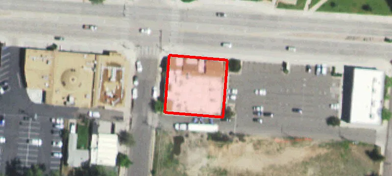 1700 Grand Ave