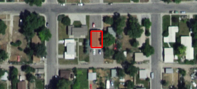 1213 Main St