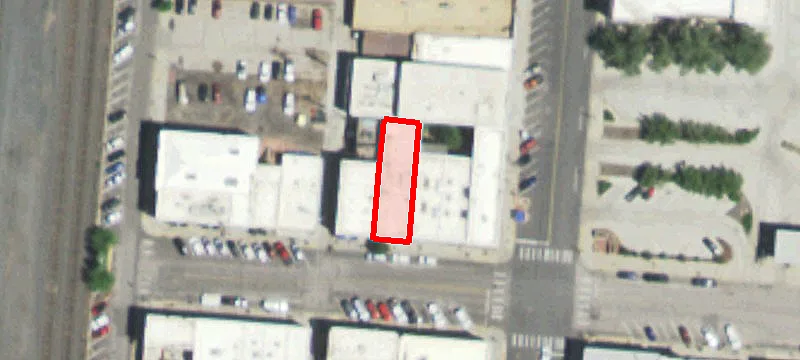 117 Ivinson Ave