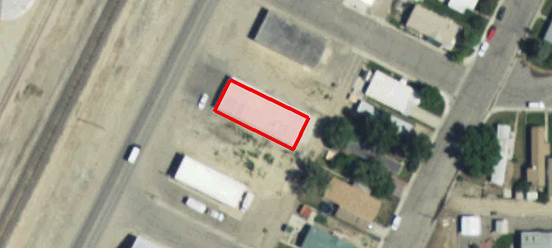 809 Railway Ave