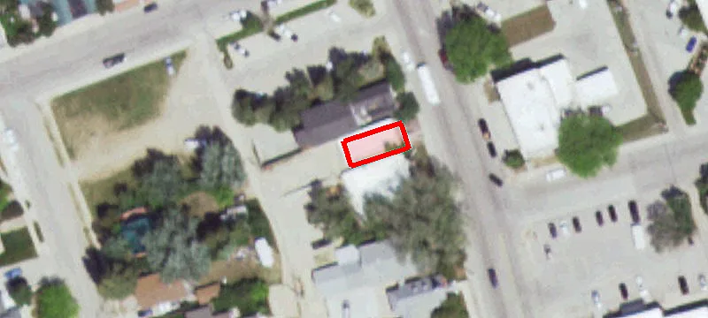 140 Main St
