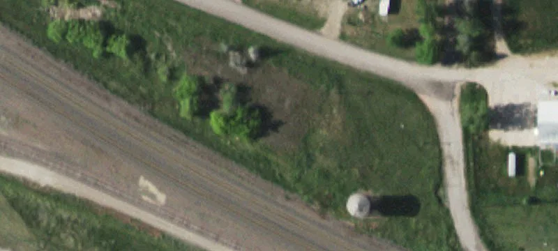 Railroad Ave