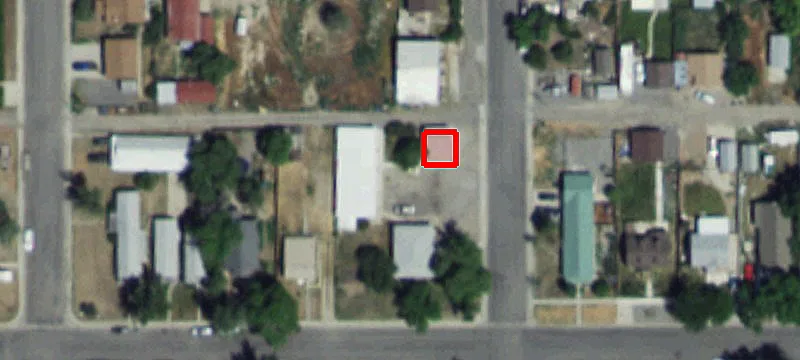 320 1st St