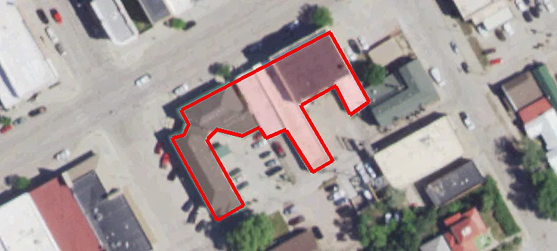 120 Main St