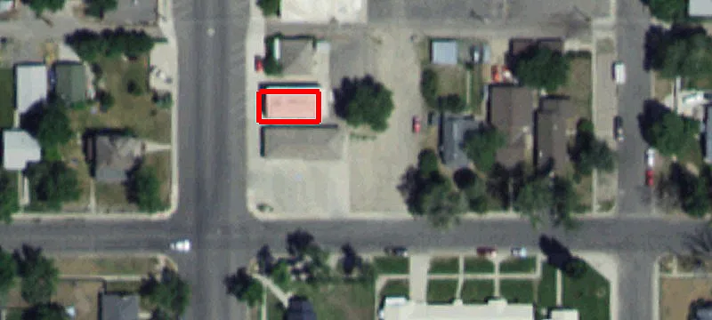 400 Adams Ave