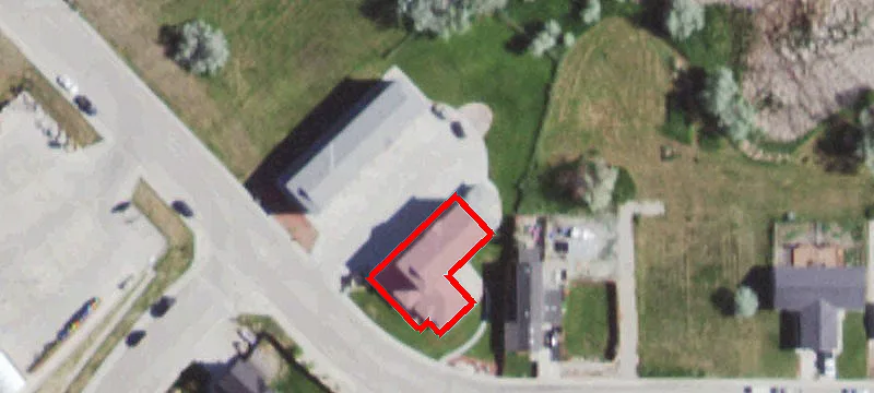 122 Harmony St