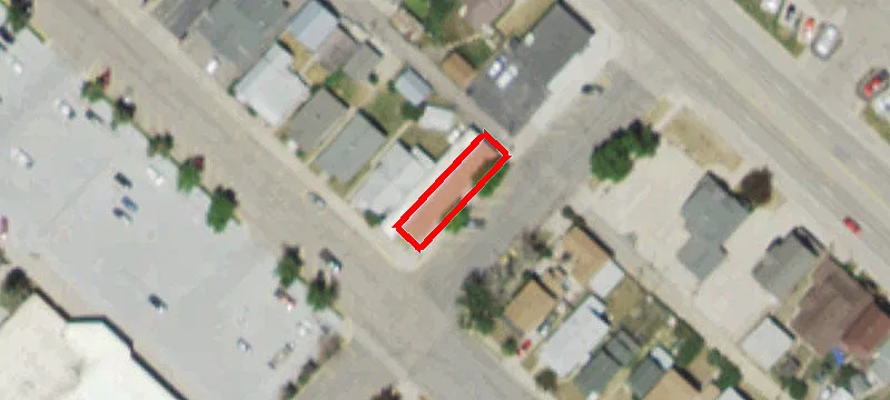 700 Main St