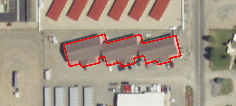 319 Robert St