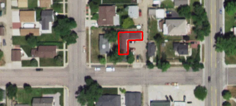 954 Walnut St