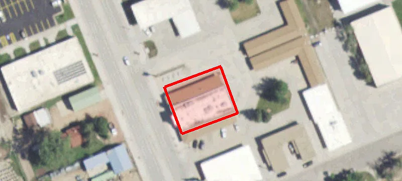 2125 Main St