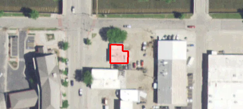 437 Main St