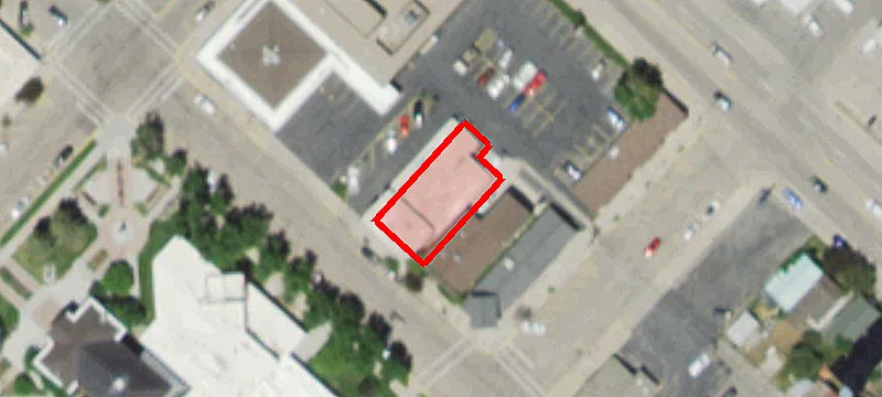 822 Main St