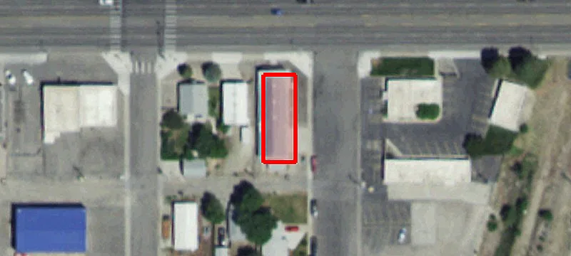 401 Main St