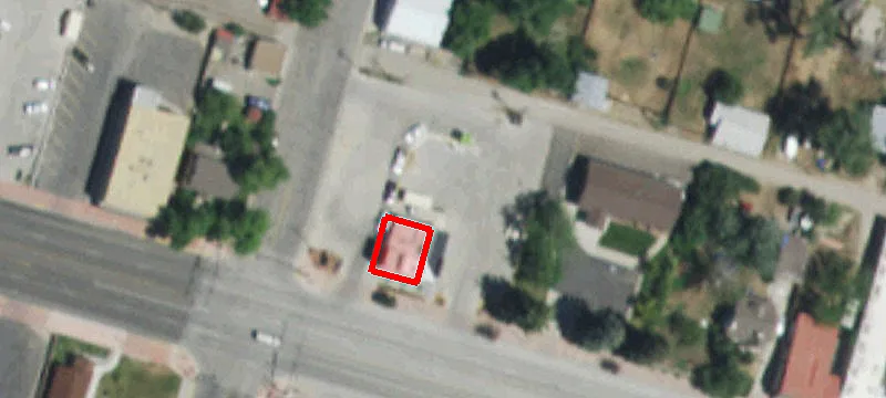 870 Main St