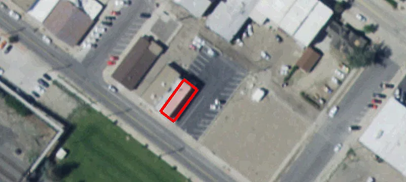 131 Railroad Ave