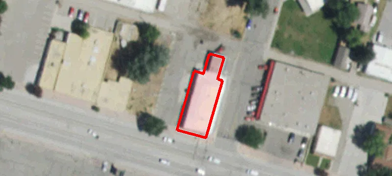 700 Main St