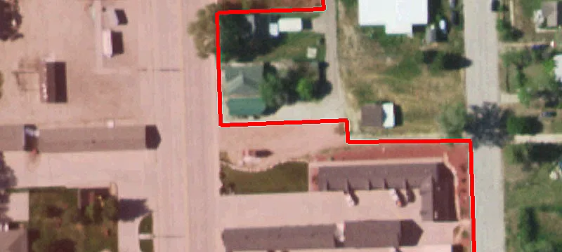 713 Main St