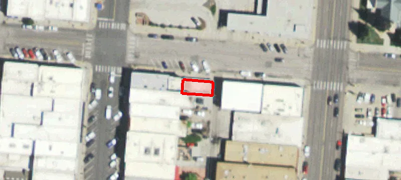 212 Ivinson Ave