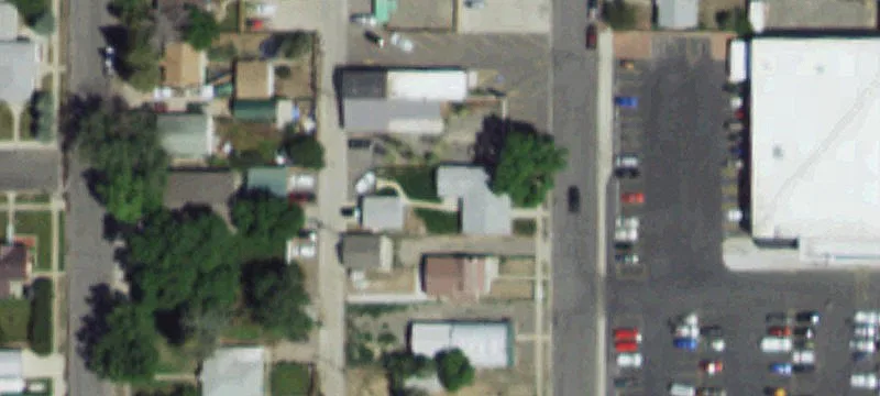 256 Douglas St