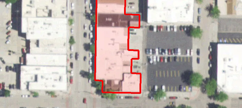 37 Main St