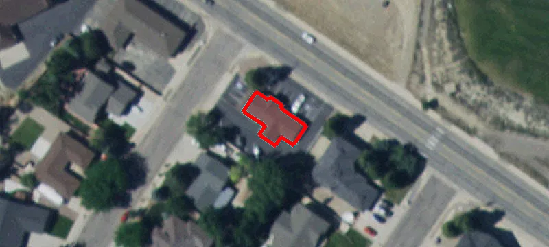 30 Shoshone Ave