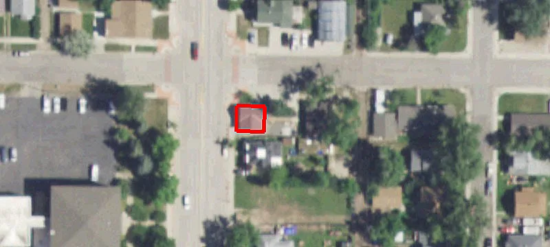 1055 Main St