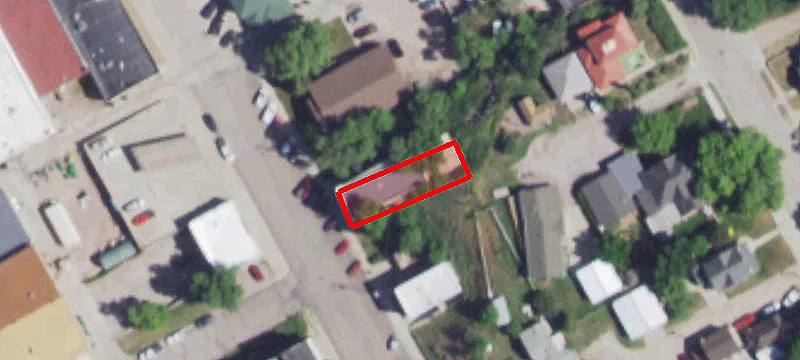 29 Seneca Ave