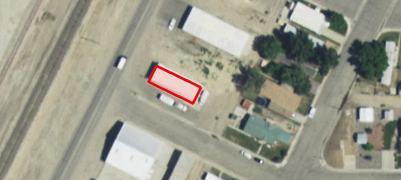 815 Railway Ave