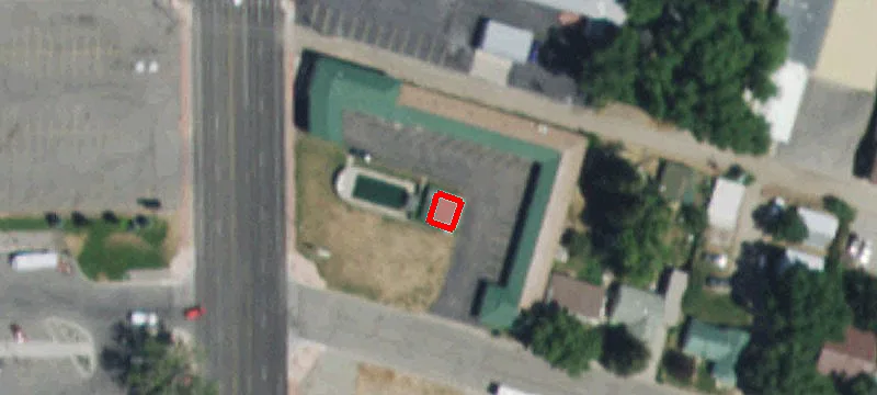 1240 Main St