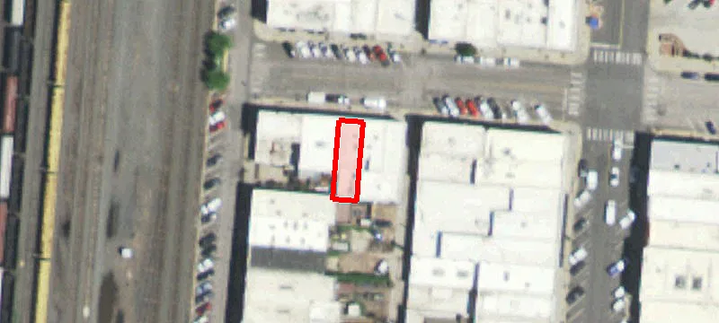 106 Ivinson Ave