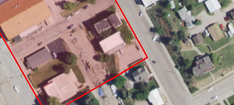 108 Seneca Ave