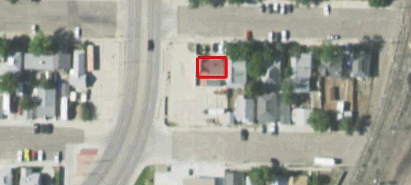 415 Ctr St
