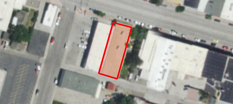 371 Main St