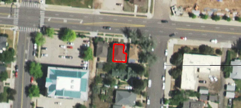 916 Grand Ave