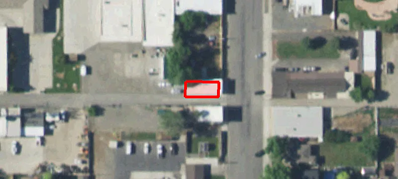 444 Montana Ave