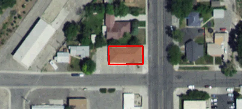 300 Broadway Ave