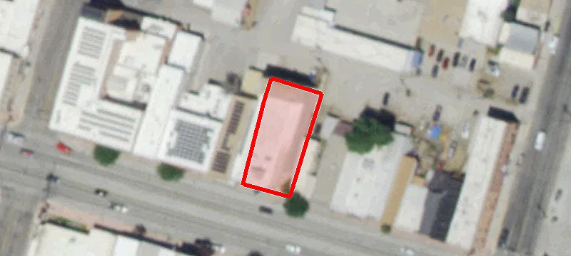 250 Main St