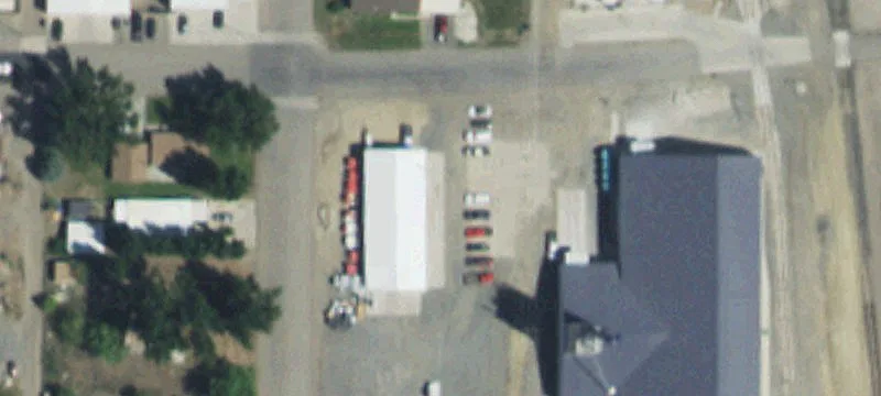 200 Montana Ave