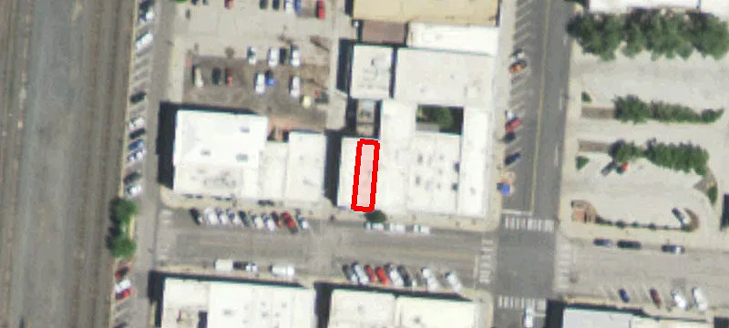 113 Ivinson Ave