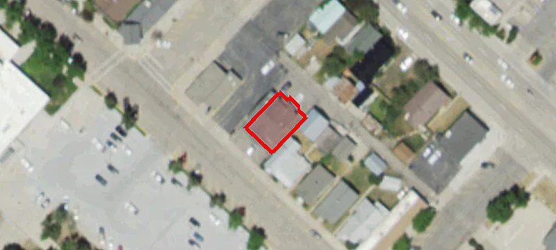 728 Main St