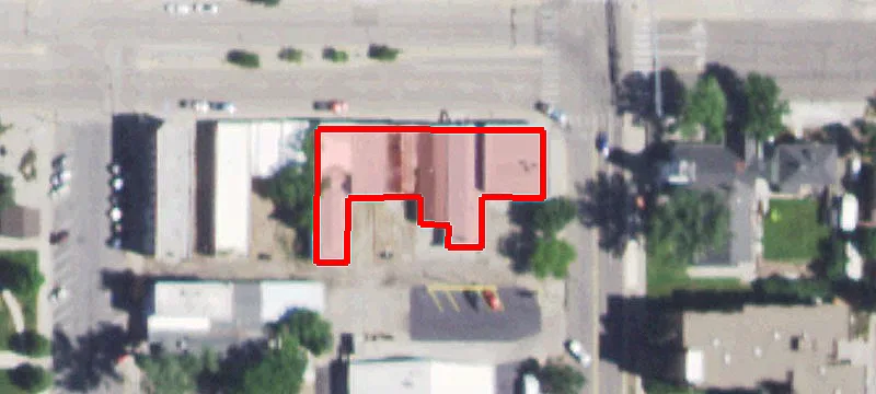 321 Ctr St