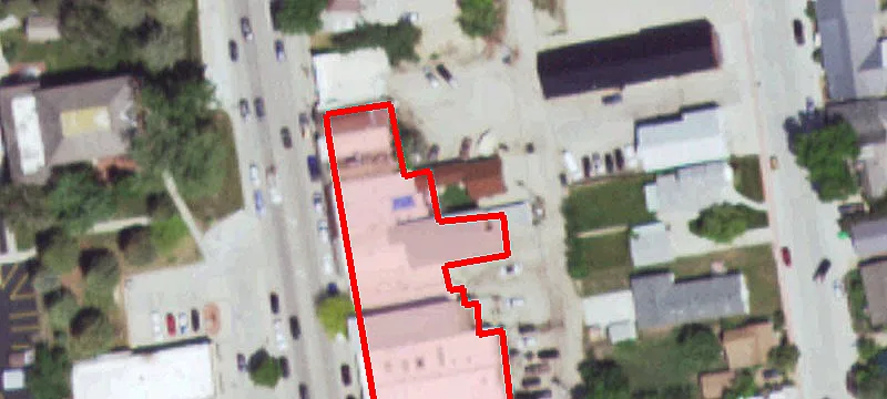 37 Main St