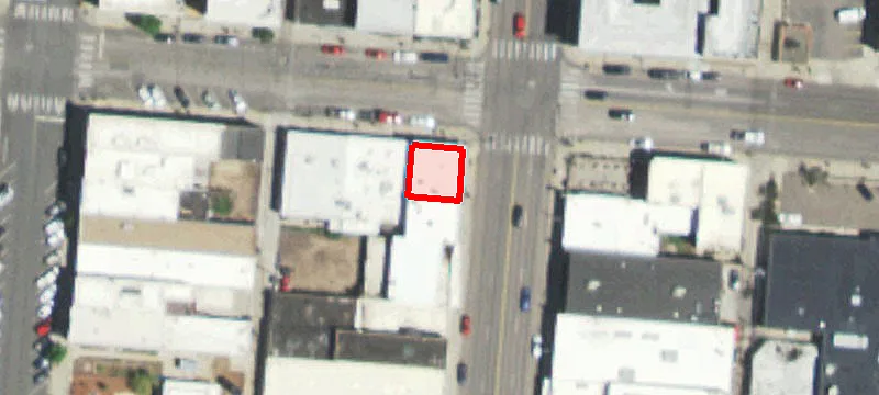 220 Grand Ave