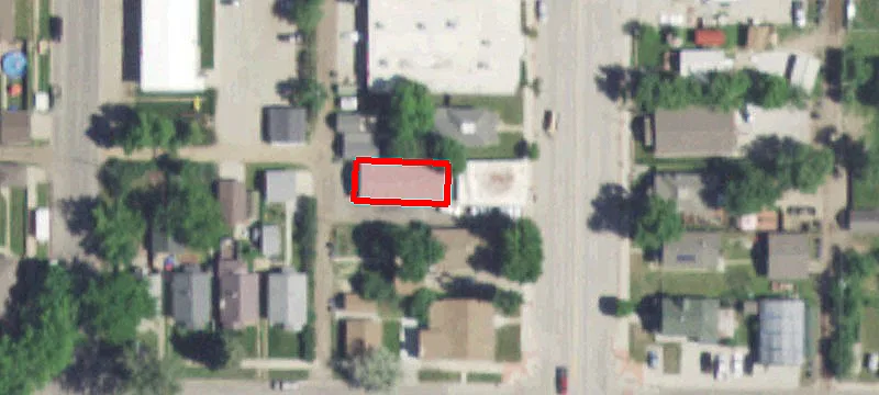 1126 Main St
