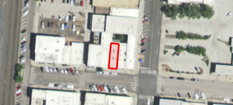 119 Ivinson Ave