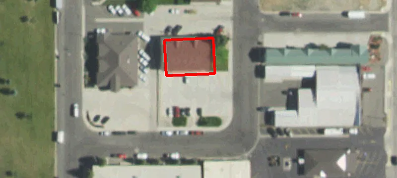 1619 Park Dr