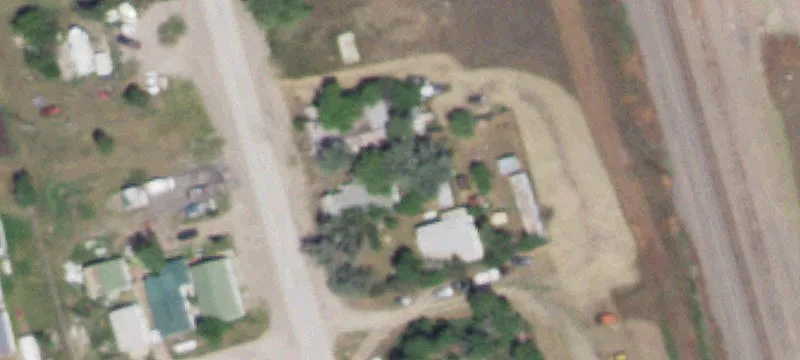 526 Nefsy Ave